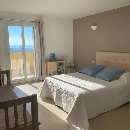 Alojamento de Acomodação e Pequeno-almoço Meacci Borgo (Corsica)